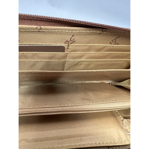 BOC Born Concept Charging Phone Bank Zip Wristlet Wallet Straw & Brown Saddle - Picture 3 of 6